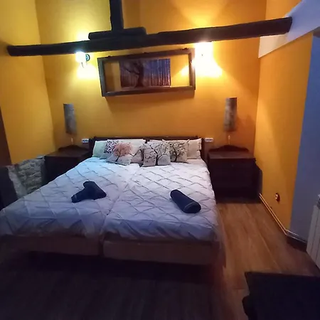 Escapada Rural Refugio De Ocen 10 Personas Сasa de vacaciones *